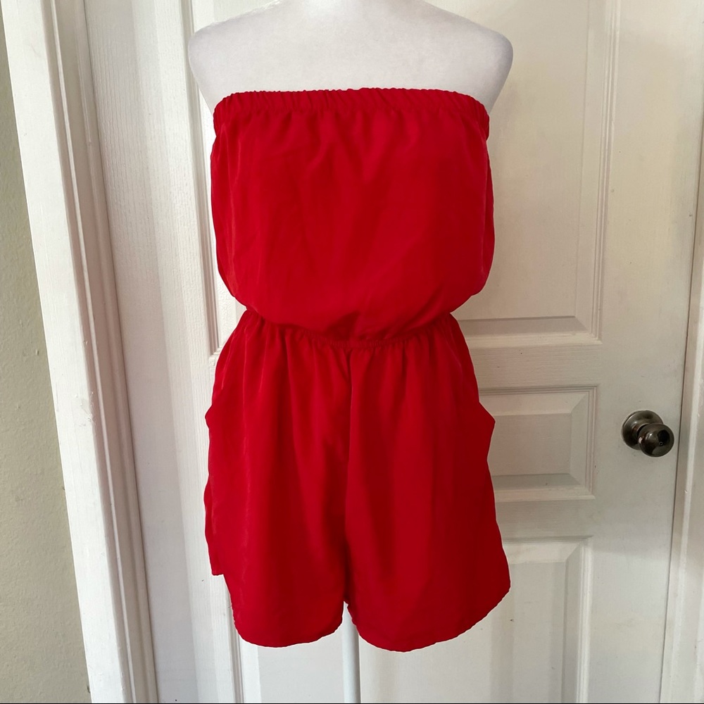 3/$20 Forever 21 red strapless romper